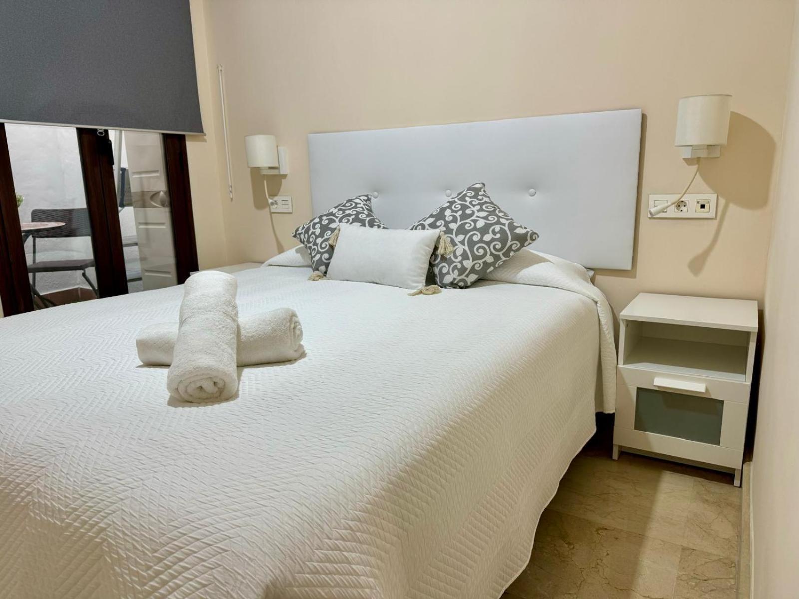 Apartamento En Lumbreras-Alameda Sevilla Exterior foto