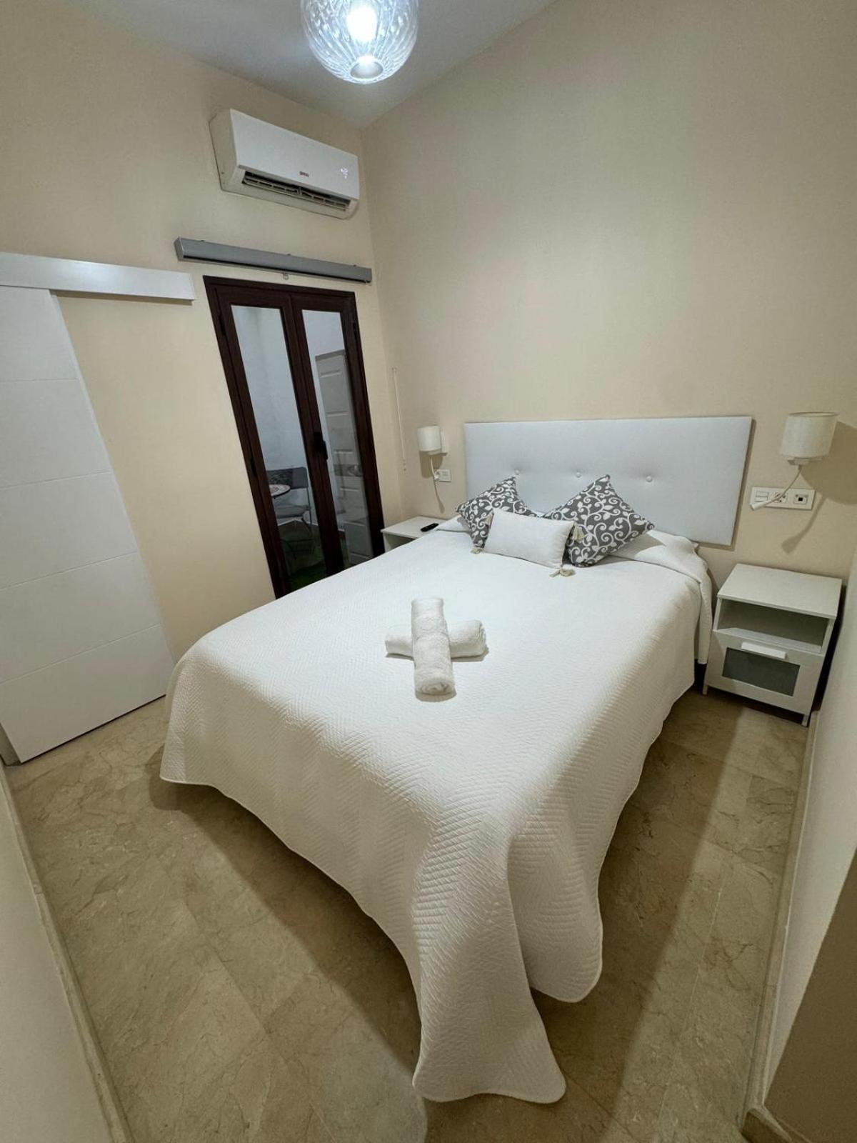 Apartamento En Lumbreras-Alameda Sevilla Exterior foto